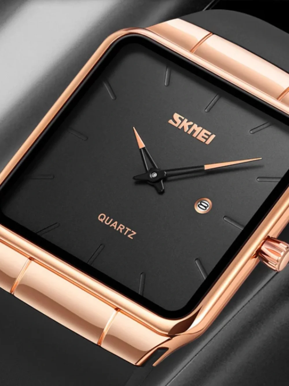 SKMEI Svelete Men’s Square Smartwatch-Style Quartz Watch, Rose Gold & Black